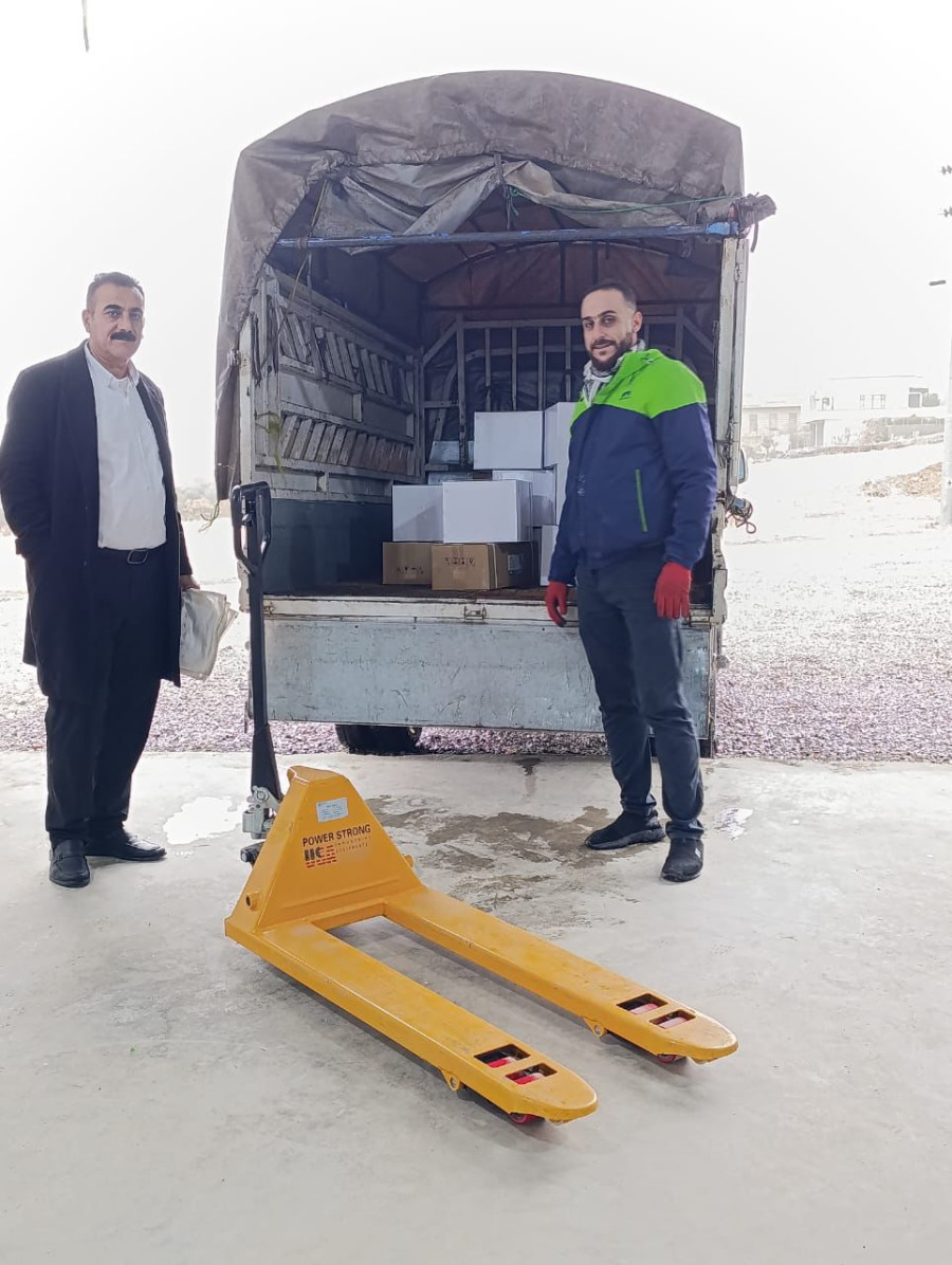 Successful sales delivery by our sales manager to an Iraqi city